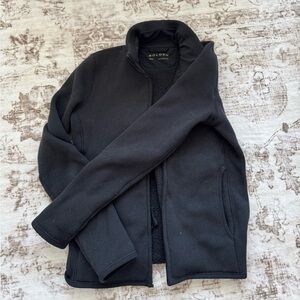 Aritzia golden black fleece
